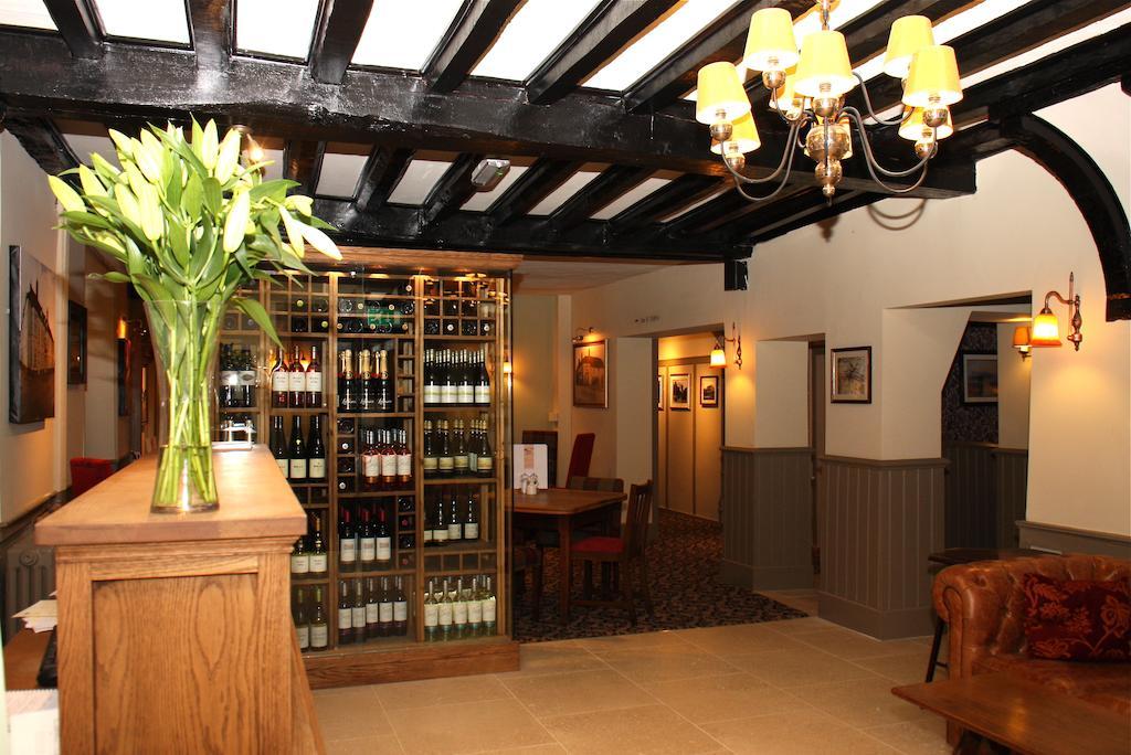 The Bear Hotel By Greene King Inns Hungerford Esterno foto