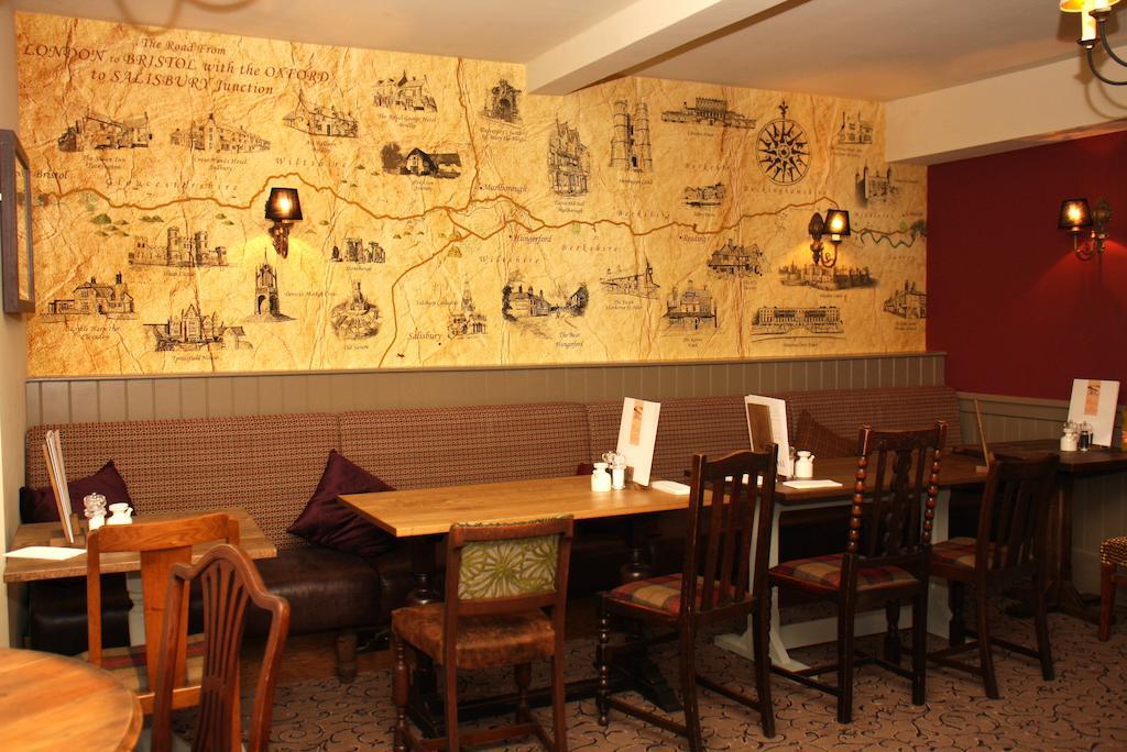 The Bear Hotel By Greene King Inns Hungerford Esterno foto