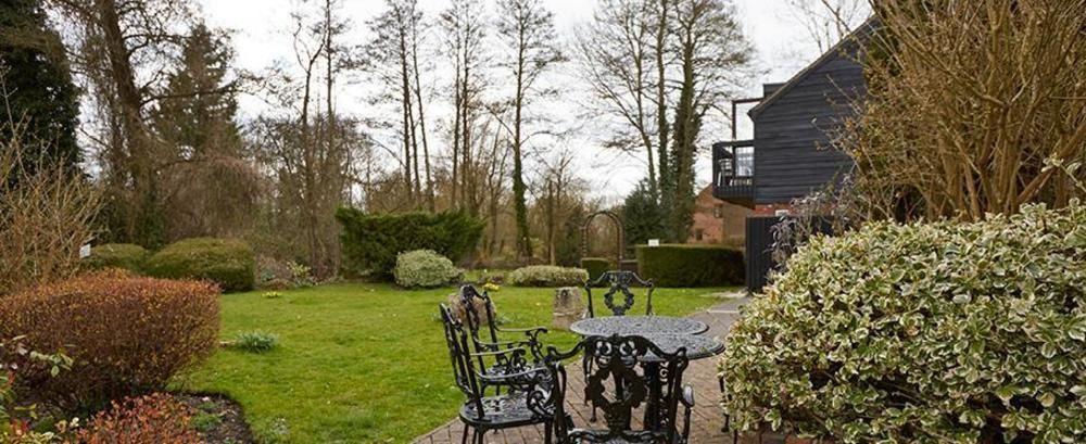The Bear Hotel By Greene King Inns Hungerford Esterno foto